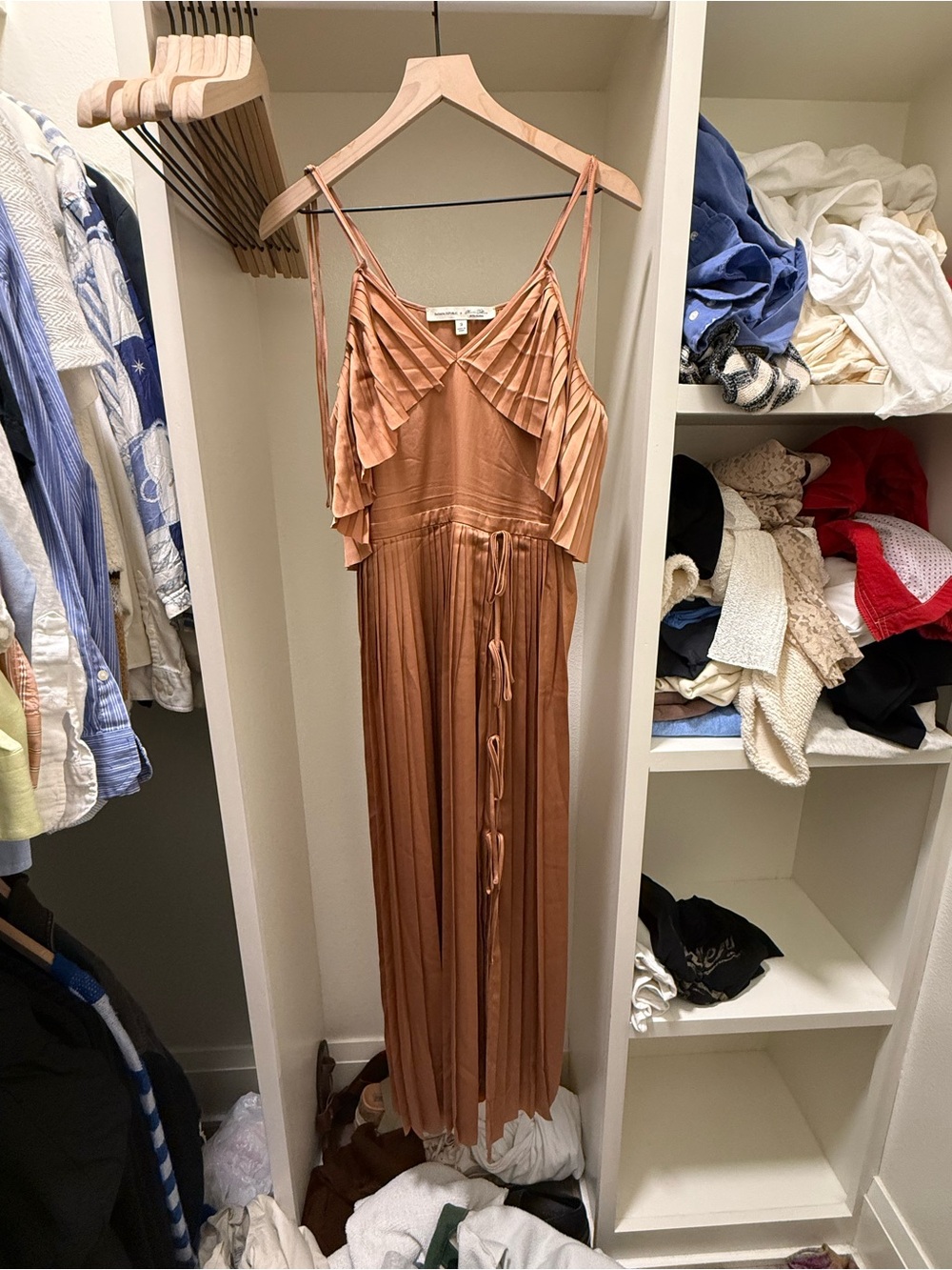 Banana Republic Copper Pleated V-Neck Maxi Dress - Picture 5 of 12